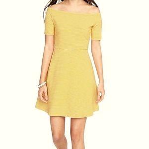 NWOT| Old Navy Mustard Yellow Striped Off The Shoulder Dress Size L